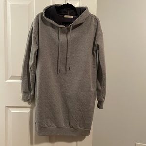 NWOT. Women’s Active USA hoodie. Long with side pockets. Size small. Never worn